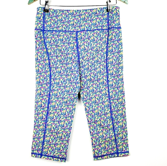 VSX Sport Knockout Floral Crop Leggings Sz M - Picture 1 of 8